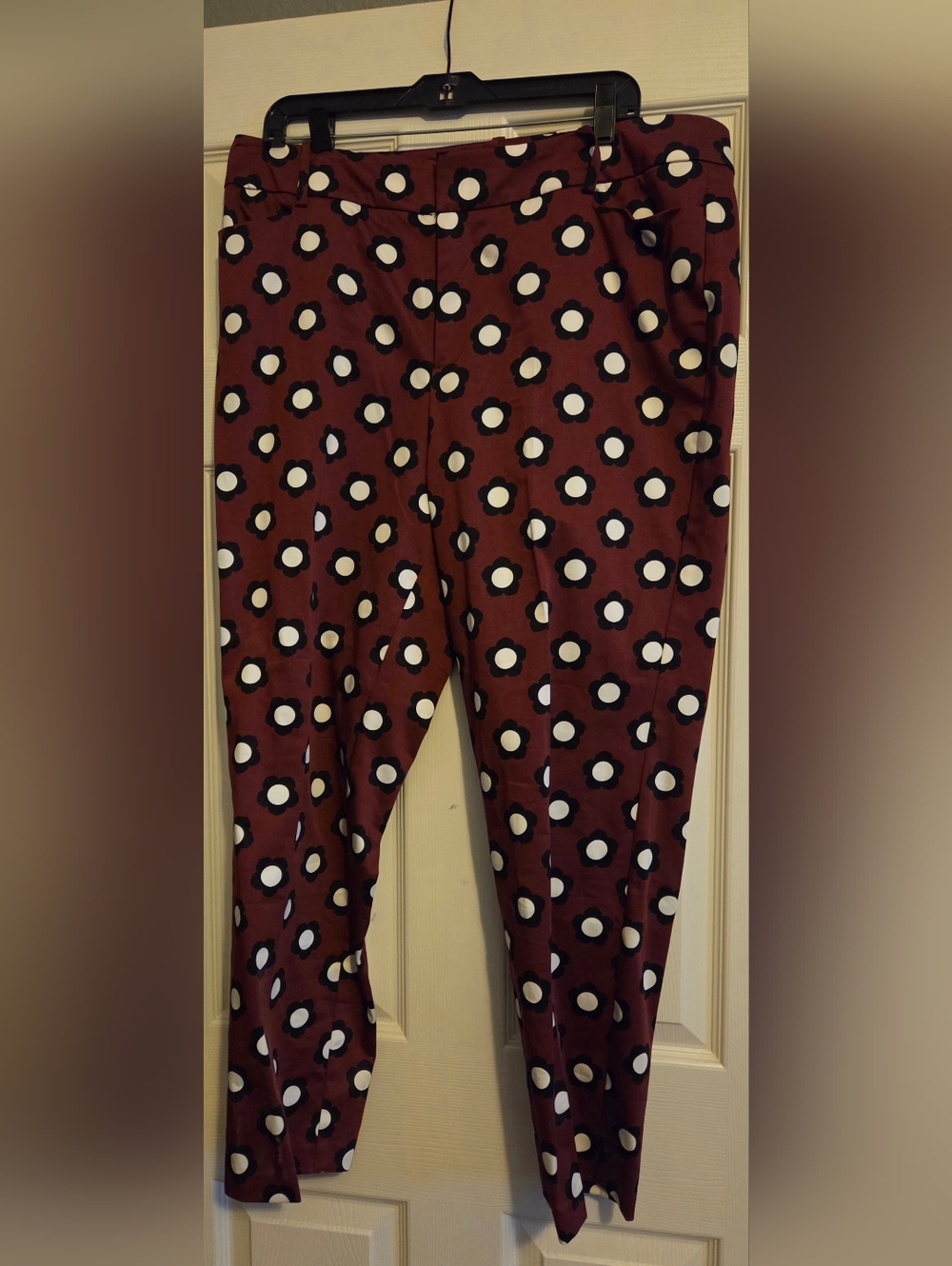 Eloquii Burgundy Polka Floral Print Leggings